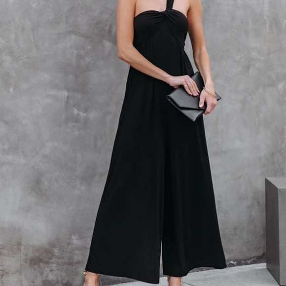 VICI | Pursuit Of Happiness One Shoulder Jumpsuit - Picture 6 of 6